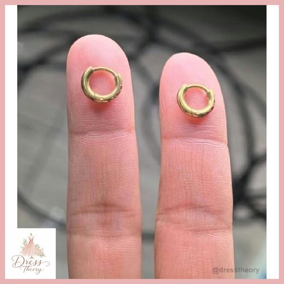 Surgical Steel Cubic Zirconia Huggie Hoop Earrings 6mm-12mm Hypoallergenic - Picture 5 of 7